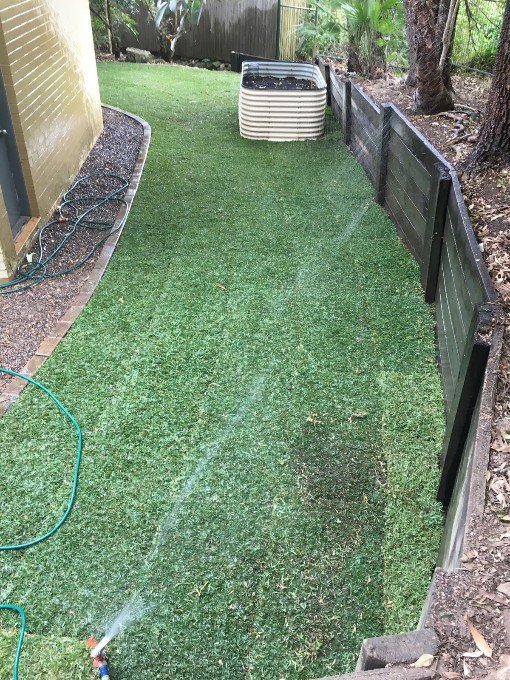 Freshly-layed-turf-gives-your-landscape-an-instant-lawn