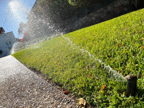 landscape irrigation right sprinkler